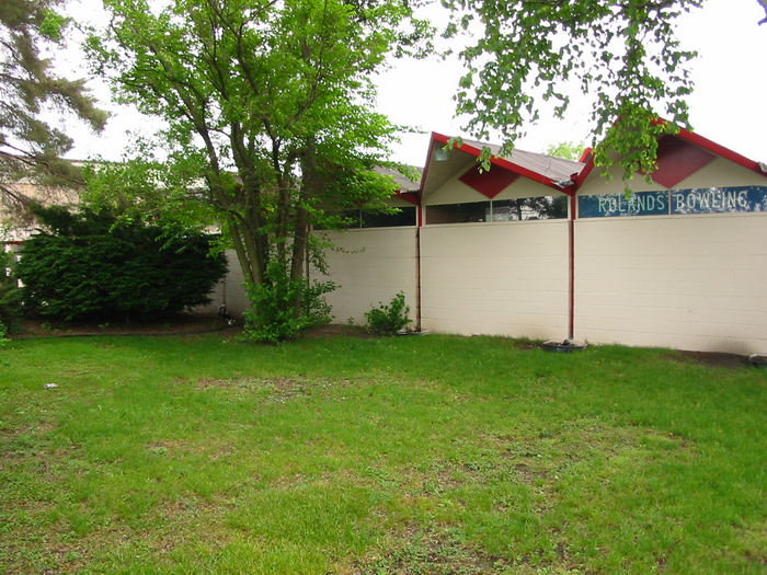 Fairlanes - 2002 Photo (newer photo)